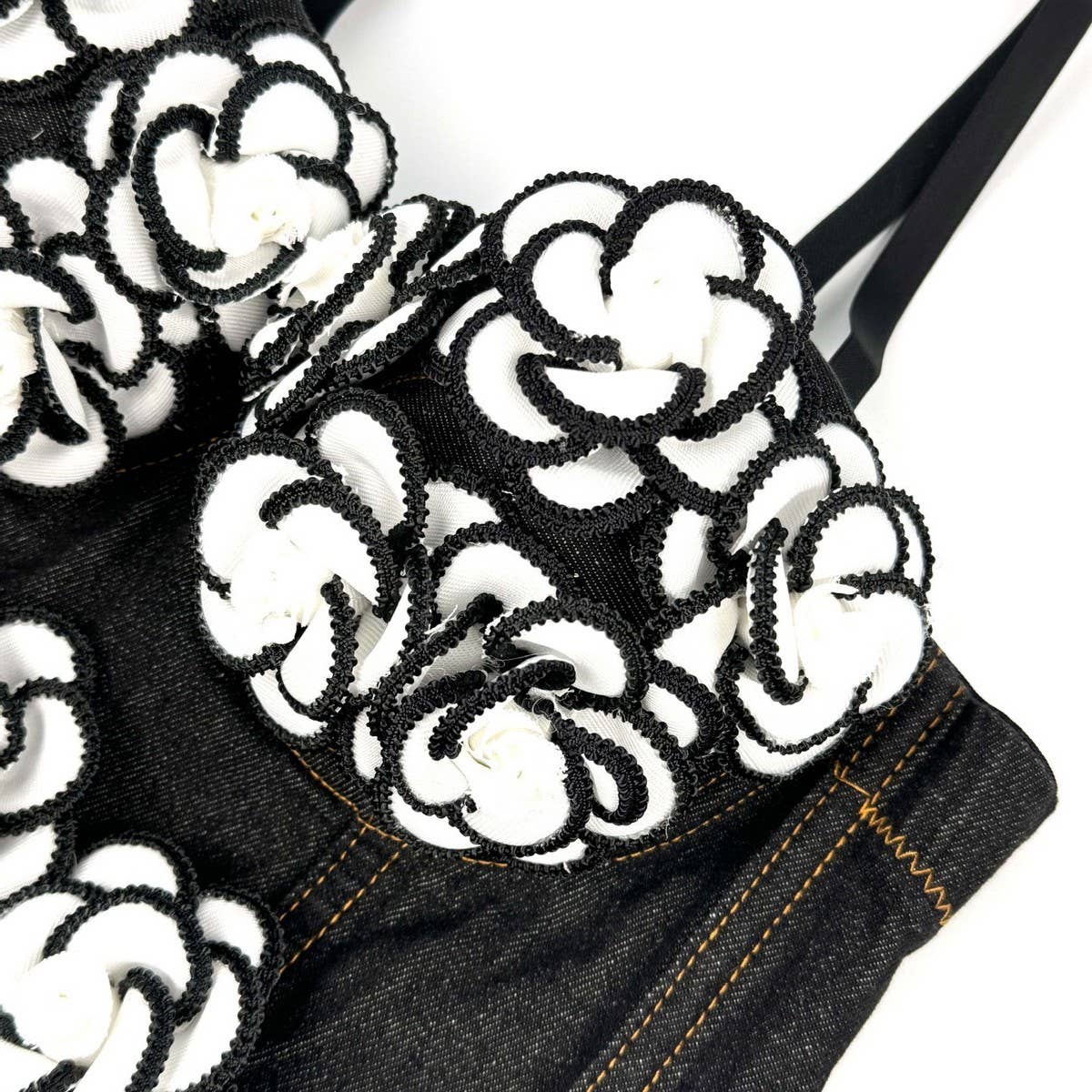 ACCITY - Wholesale Corset - Women's - HAND-BEADED FLORAL HERRINGBONE CORSET_CWMM41435