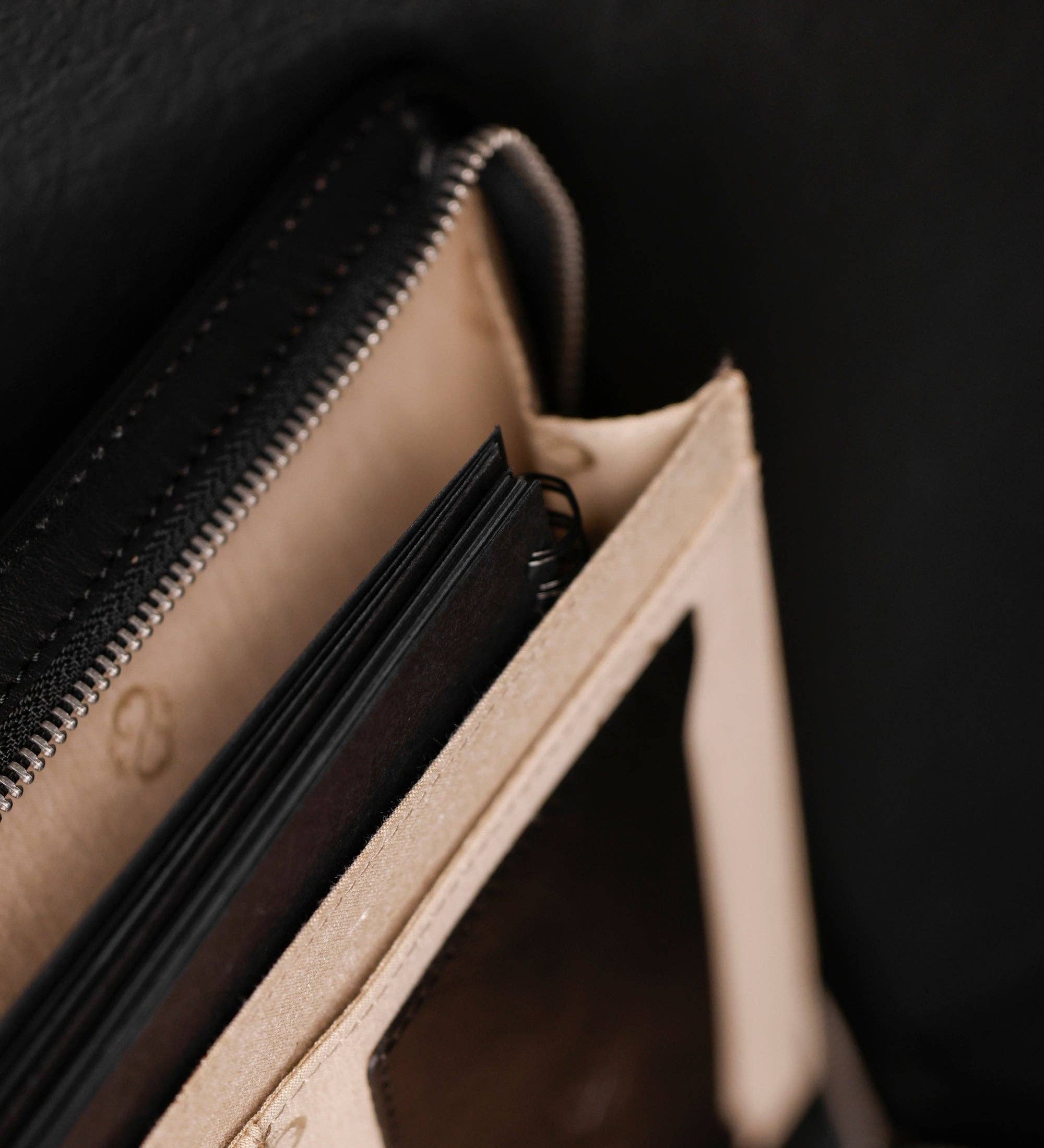 Time Resistance – wholesale Mappar – Lädermapp för A4-dokument - Candide69