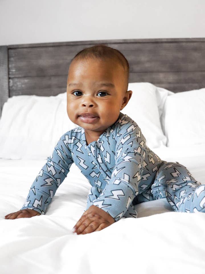 PARAFUSOS AZUIS | MACACÃO ZIP por atacado de Belle & bros