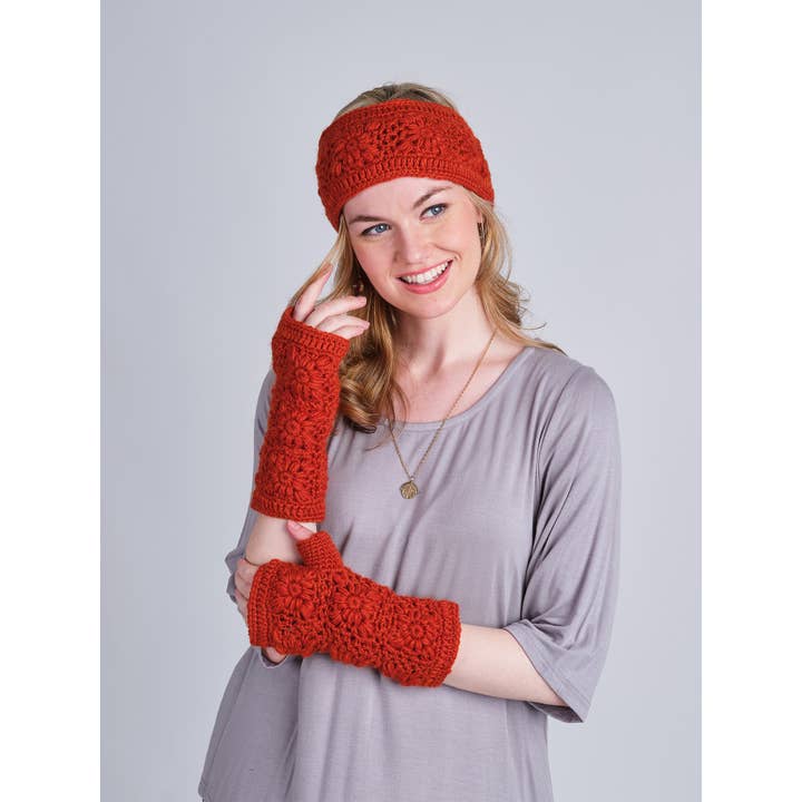 Windhorse Trading Inc - Wholesale Hand Warmer - Floral Crochet Handwarmer. HW70017