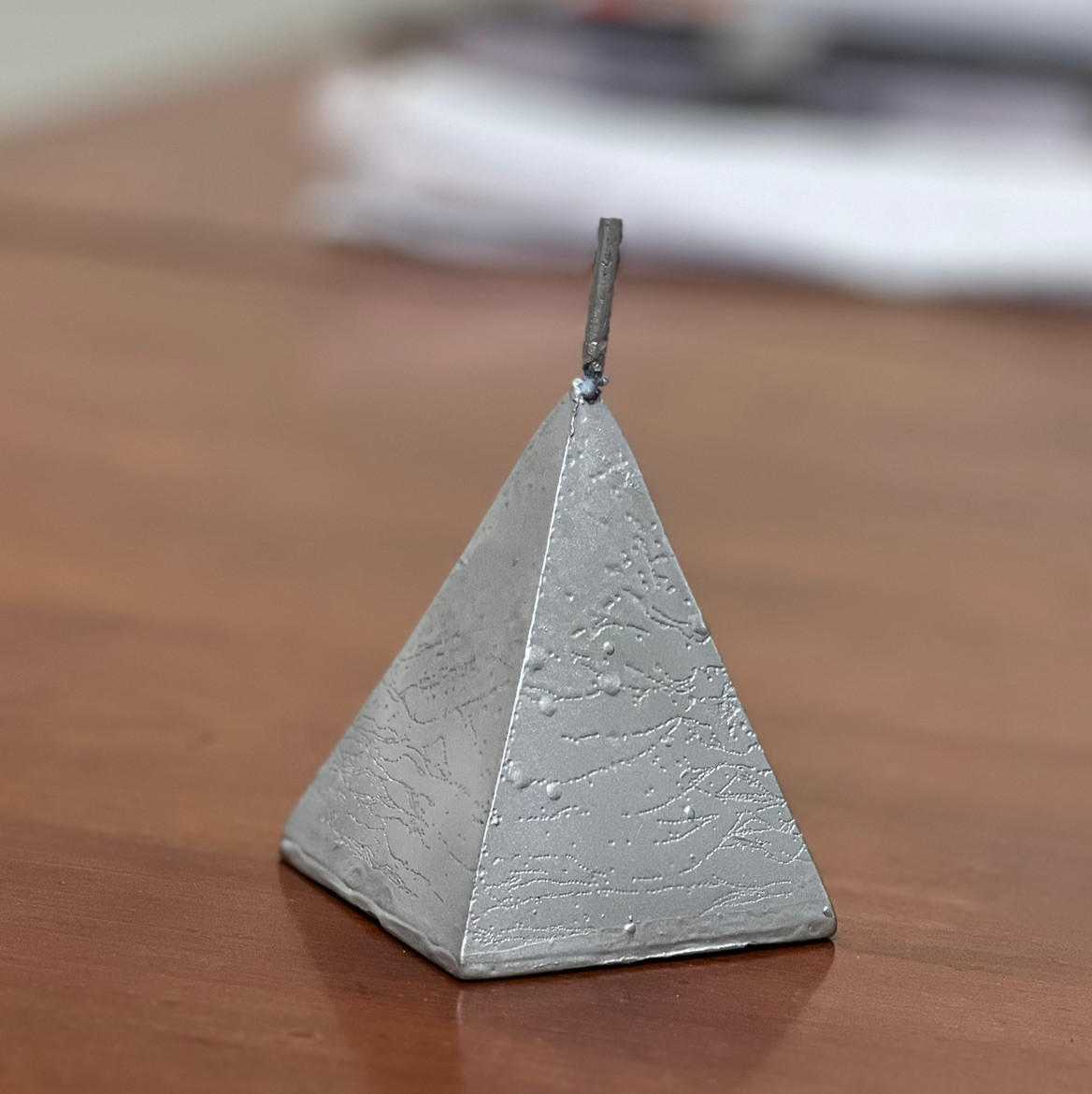 Vrinda - Vente Bougies originales - Bougies Pyramide Argent0