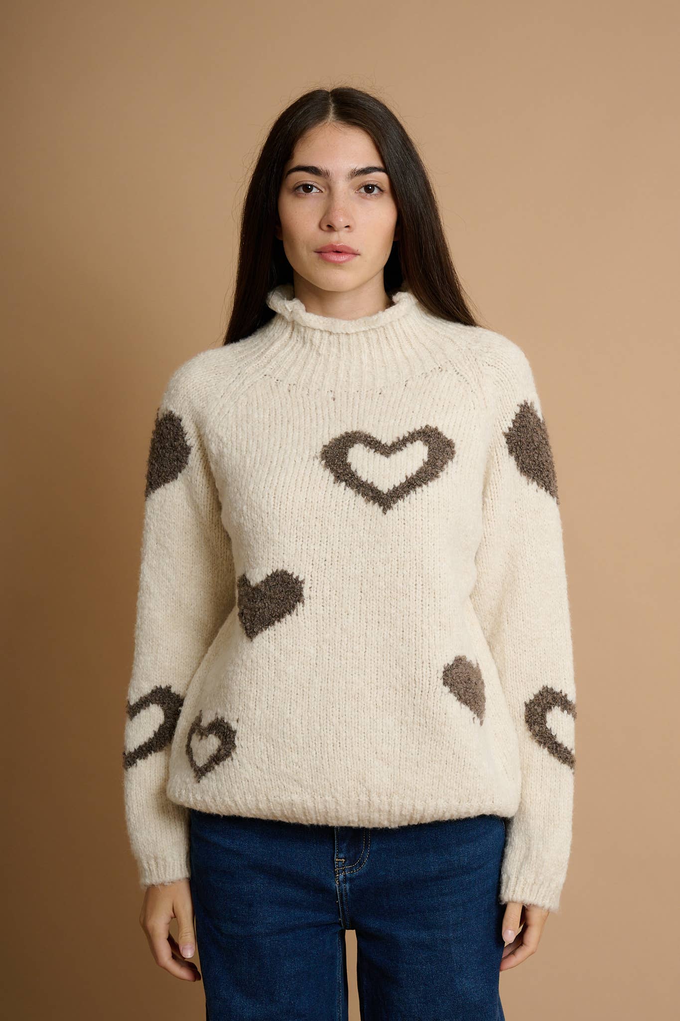 AMELÉ - Wholesale Knit Sweater - Women's - Chunky knit heart sweater4