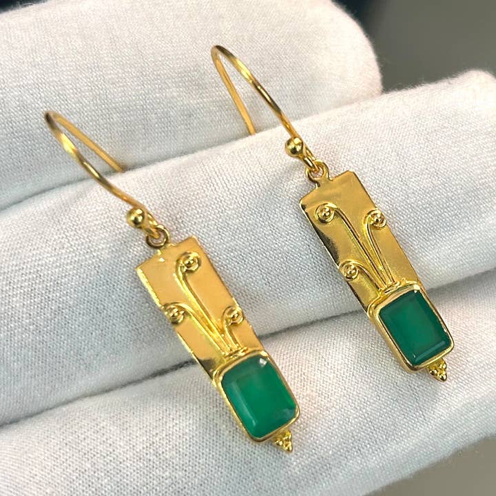 Groene Onyx 925 Sterling Zilver Vergulde Oorbellen voor wholesale door Rishi Jewelry