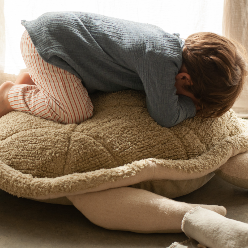 Lorena Canals - Vente Pouf – enfant - Pouf Mrs. Turtle2