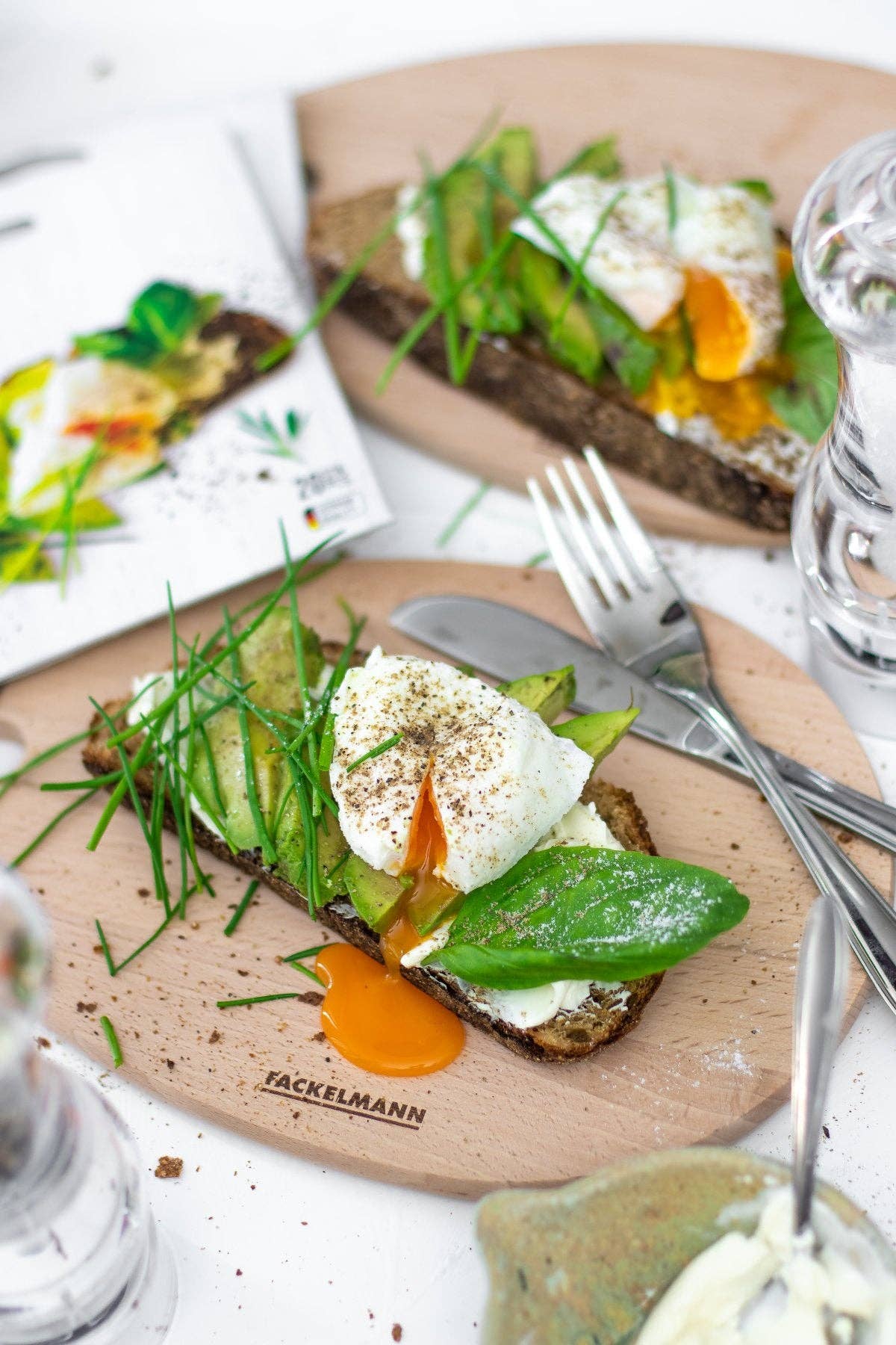 Fackelmann - Wholesale Cutting Board - FSC Fackelmann Eco Friendly Wooden Oval Chopping Board6