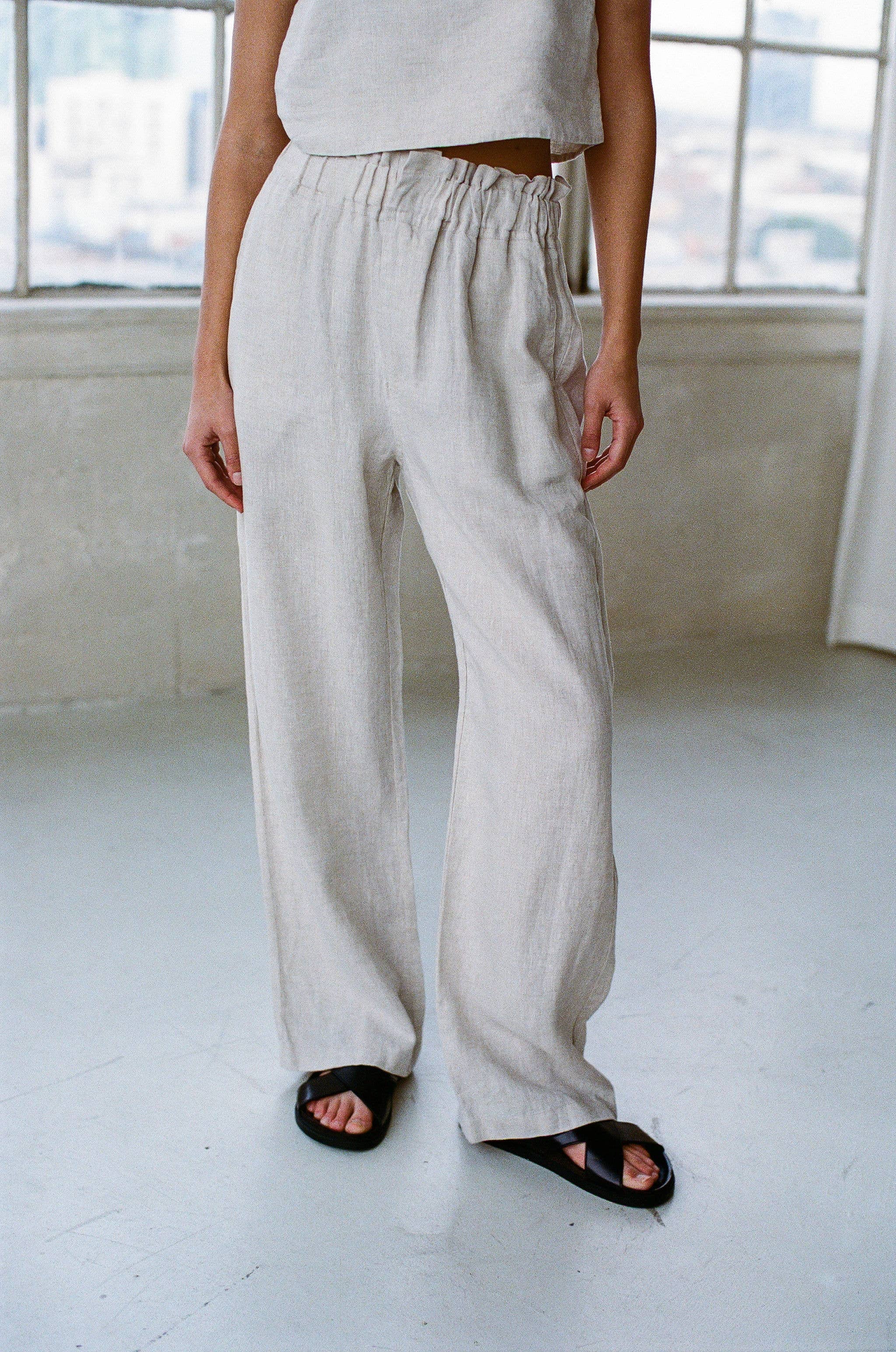 AR1111 | Woven 100% Linen Straight Leg Pants for wholesale on Faire0