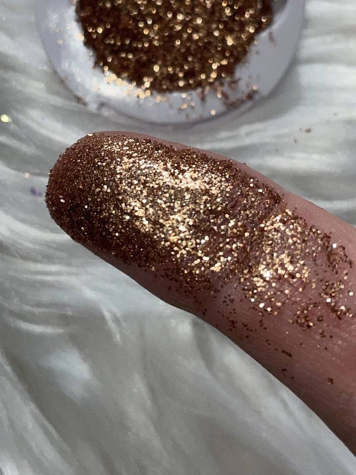 KARAMEL SHIMMER voor wholesale door Magical Makeup