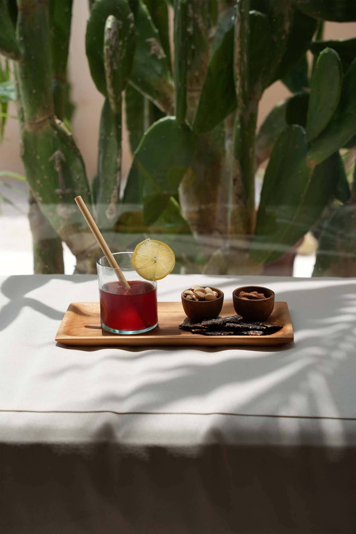 Bazar Bizar Living - Wholesale Decorative Plate/Dish/Bowl - The Teak Root Sushi Plate - M1