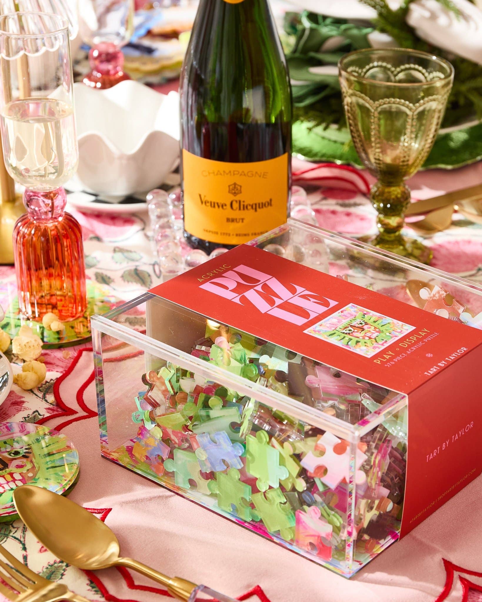 Tart By Taylor - Wholesale Puzzle - Adult - Nutcracker Acrylic Puzzle 2