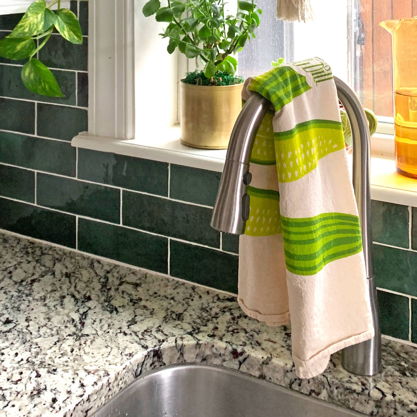 The Neighborgoods - Wholesale Tea Towel - BIG DILL (Dill, Pickle) - Tea Towel Set of 24