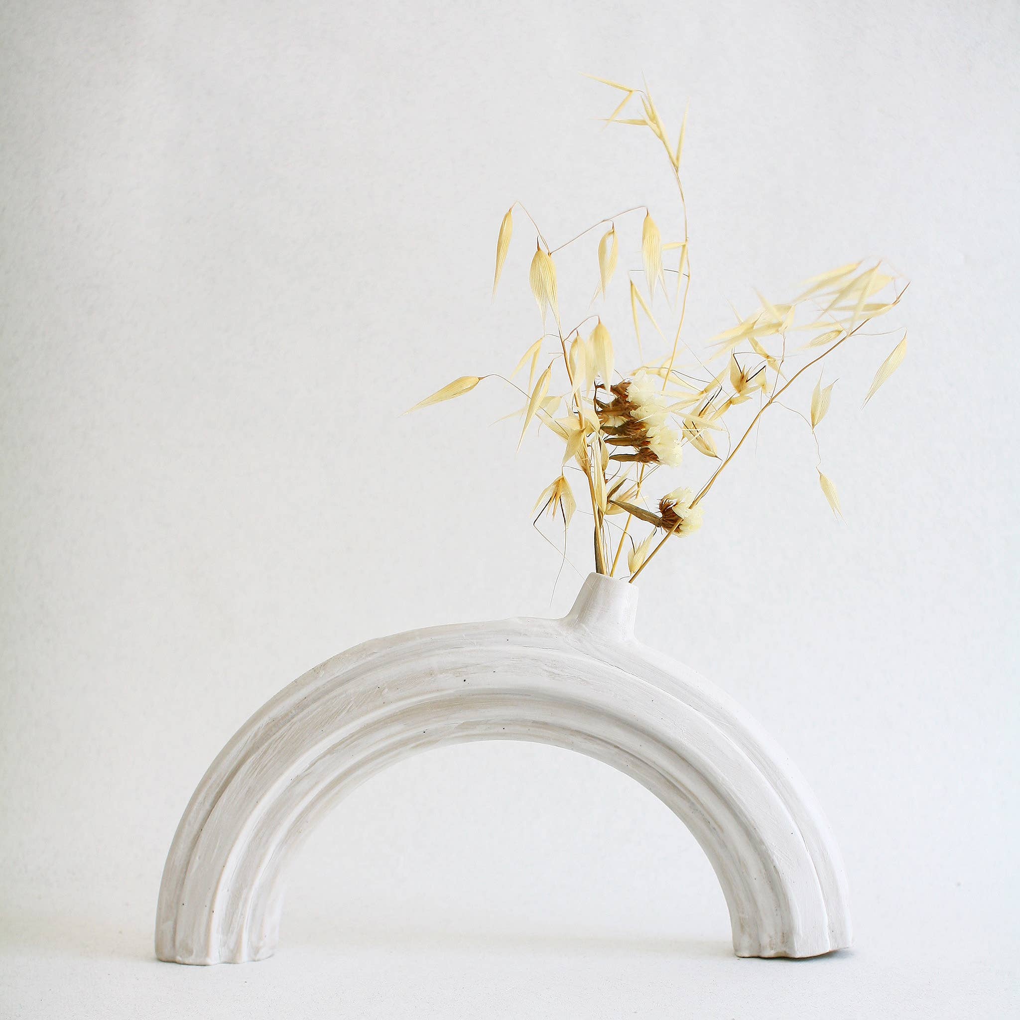 Jenni Oh Crafts - Wholesale Vase - Semi Circle Flower Vase in Assorted Colours and Sizes8