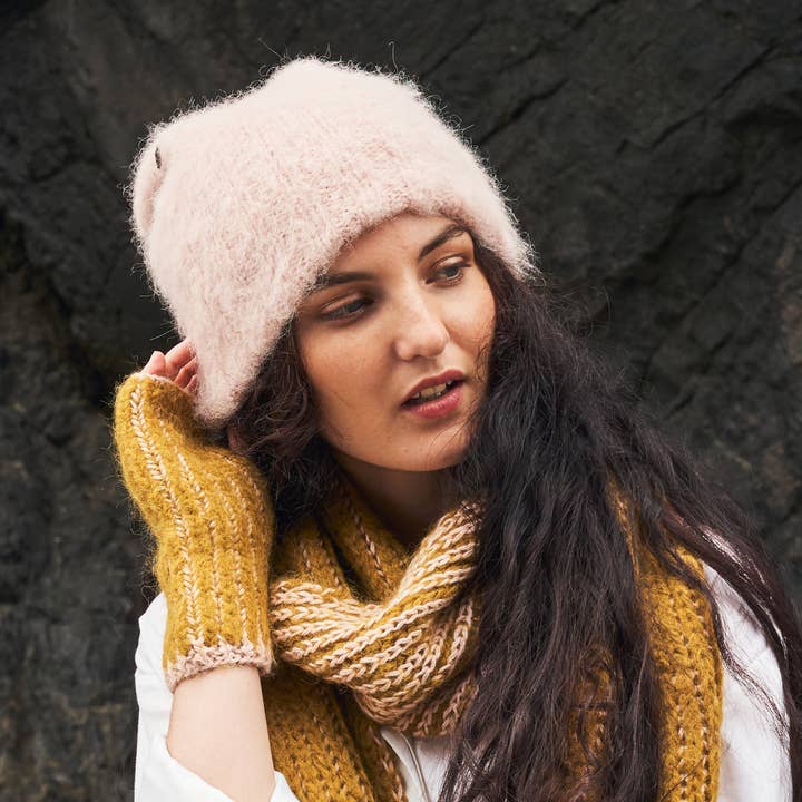 Bird Fuzzy Alpaca Hat for wholesale by Emilime