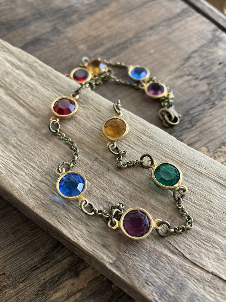 Collana a strati con perline multicolore di cristallo per la vendita all'ingrosso da parte di Poor Sparrow