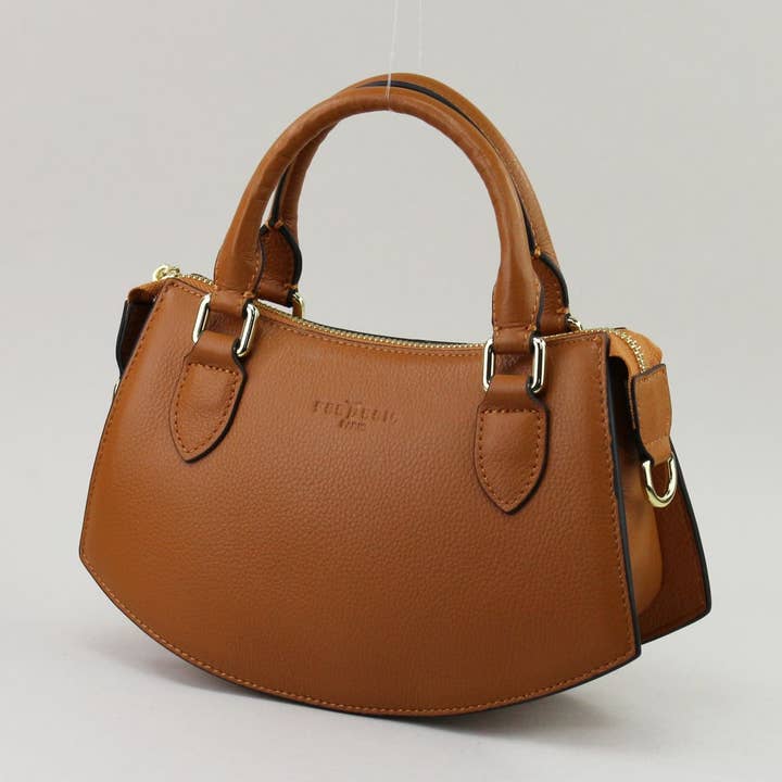 583944 Camel - Leather Bag for wholesale by Frederic T.