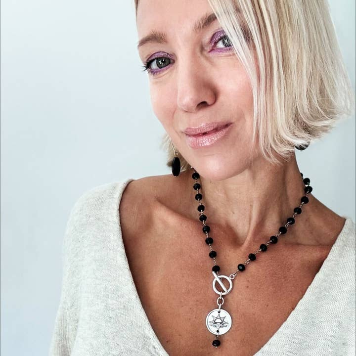 Katia Designs - Vendita all'ingrosso Girocollo/collier - Collana girocollo nera scintillante "Scegli il tuo messaggio"