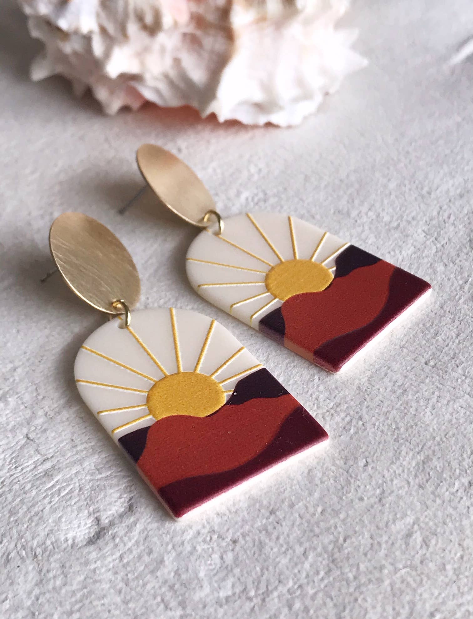 Pearl and Ivy Studio – Engroshandel Hængeøreringe og creoløreringe – Sun bjerg ørken øreringe - Sunset Boulevard3