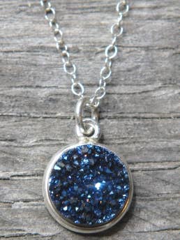 Collier Druzy Lunette Argent - Bleu pour la vente par Sosie Designs