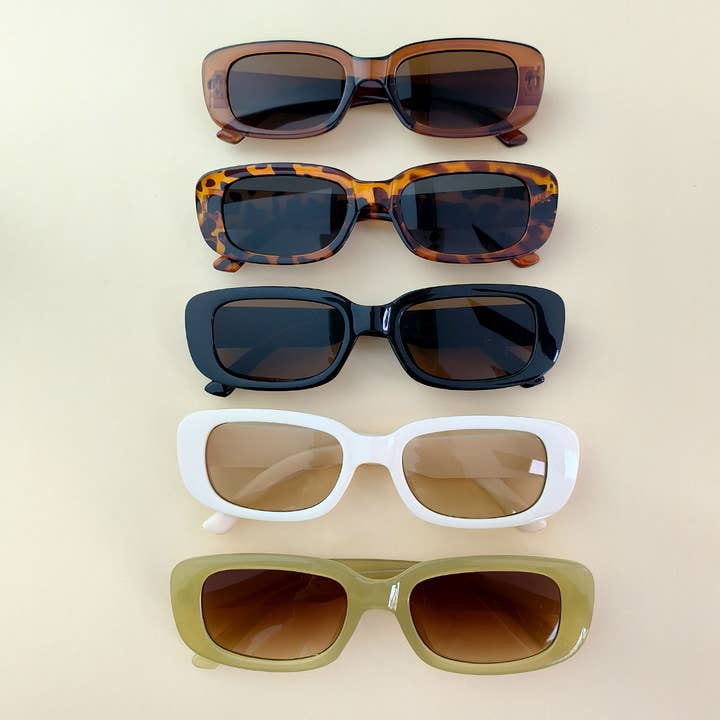 ACCITY - Wholesale Sunglasses - Women's - BASIC SQUARE FASHION SUNGLASSES_CWASG0071