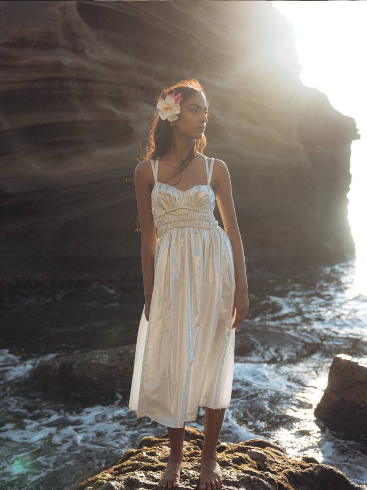 Lucilla Aurora Metallic für den Großhandel von Rebecca Elizabeth