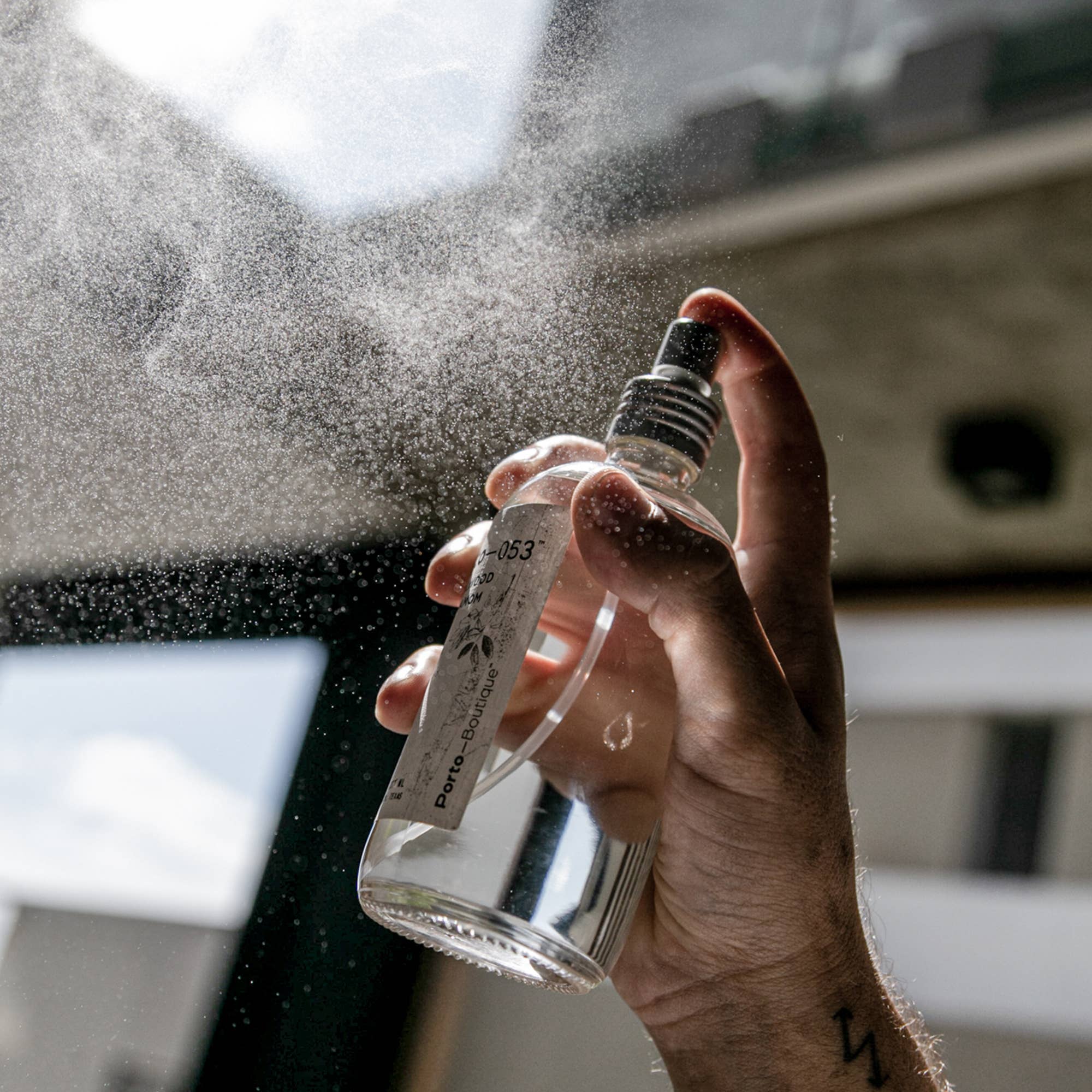 Porto Boutique - Vente Vaporisateurs d'ambiance et de linge - Spray d'Ambiance Santal – Porto 053 Brume Maison & Linge au Bois de Santal11