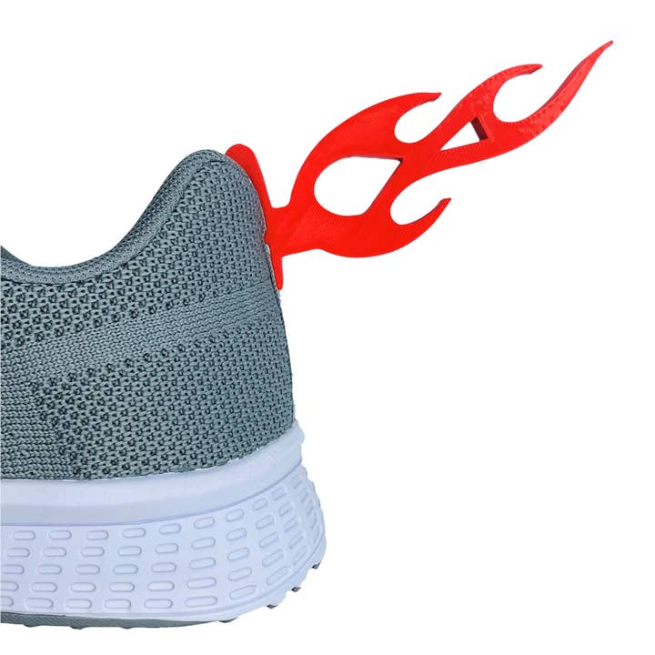 ShoeTails Red Fire Flame Shoe Clip Fastsättning för Träskor och Skor (1 Par) för wholesale av ShoeTails