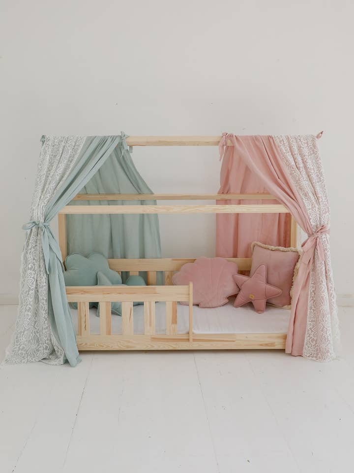 Muslin Boho Canopy "Pink" with lace over the bed for wholesale by Moi Mili