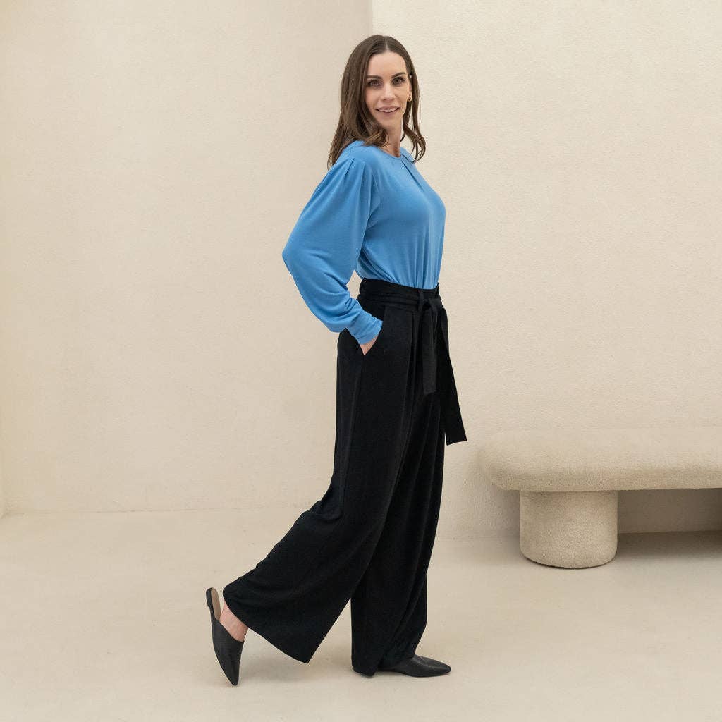 Encircled - Wholesale Blouse - Women's - The Comfy Blouson Top21