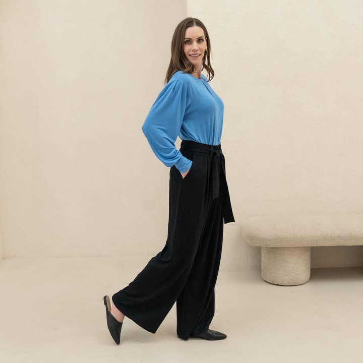 Encircled - Wholesale Blouse - Women's - The Comfy Blouson Top21