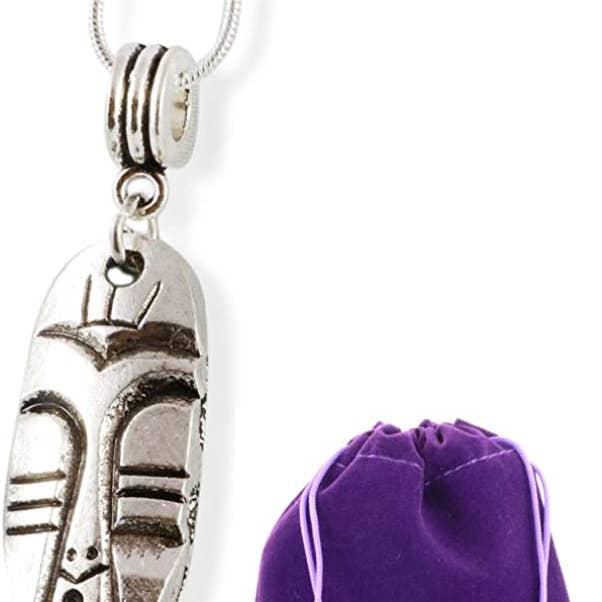 Dave The Bunny – wholesale Pendant/charm necklace – Tiki Mask Necklace | Carving Snake Chain Pendant