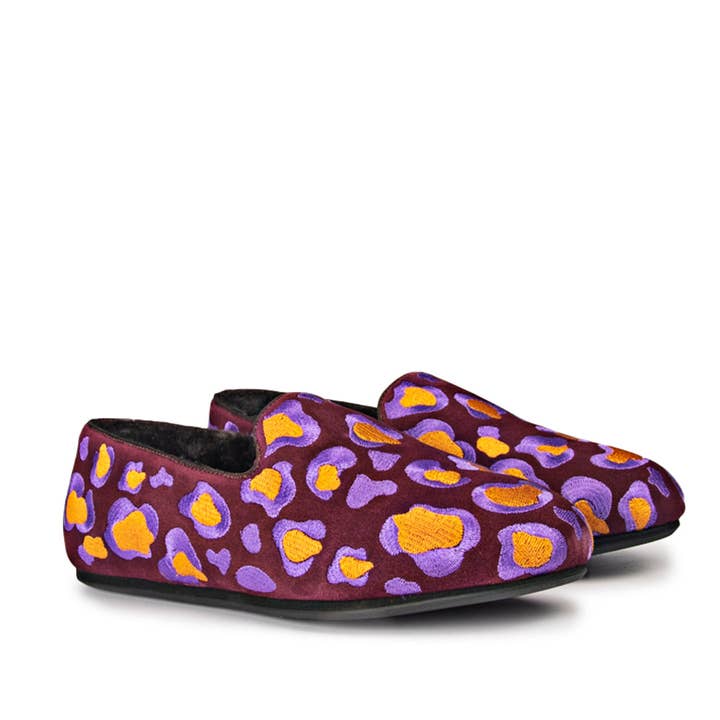 Mocassini in pelle scamosciata leopardata per la vendita all'ingrosso da parte di Humswear