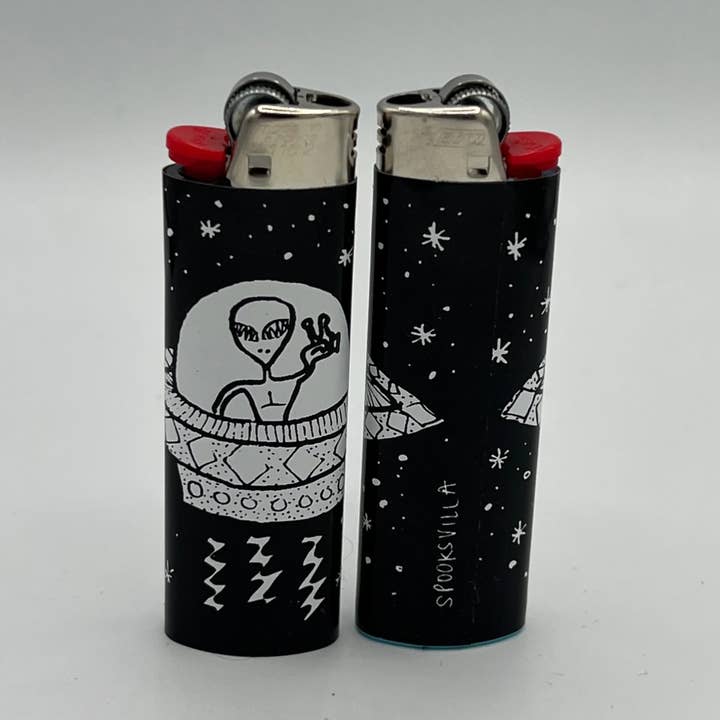 Alien Lighter for wholesale by Spooksvilla