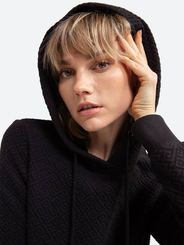 Kvinders Gorriti Gaucho Mønstret Hættetrøje i Sort for engroshandel hos Gaucho Buenos Aires