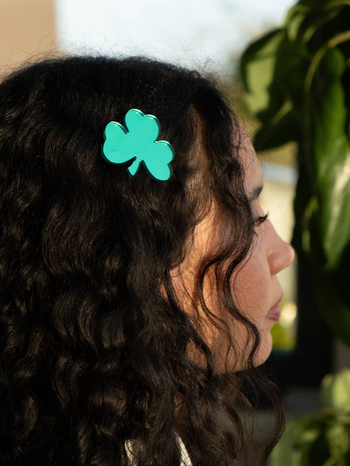 Pinces à cheveux trèfle - Ensemble de 2 pour la vente par Cuteryko