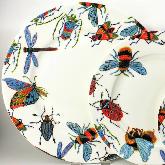 Big Bug 10″ Dinner Plate for wholesale by Rob Turner THE ART OF TABLEWARE