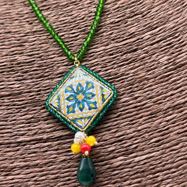 DD Ceramiche Siciliane - Wholesale Pendant/Charm Necklace - Caltagirone Ceramic Tile Necklace Baroque Decor, green beaded chain2
