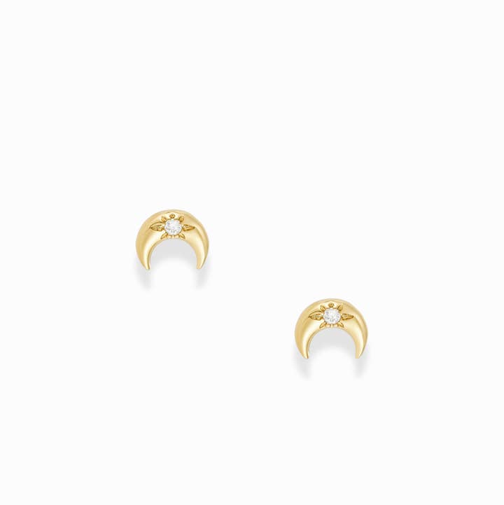 Gouden plaat Crescent Moon Studs voor groothandel op Faire0