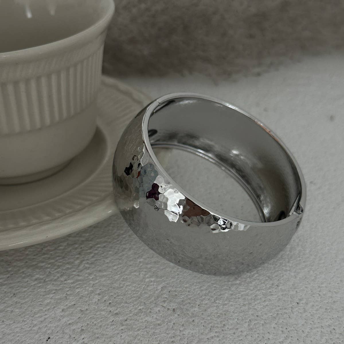 ACCITY - Wholesale Cuff Bracelet - NEW DESIGN FASHION TREND METAL SMOOTH BRACELET_CWMM308115