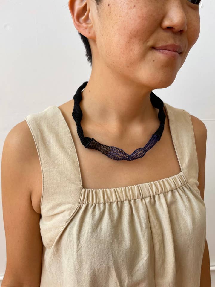 Collana Blue Accent Wave - Cotone e metallo per la vendita all'ingrosso da parte di Happy French Gang