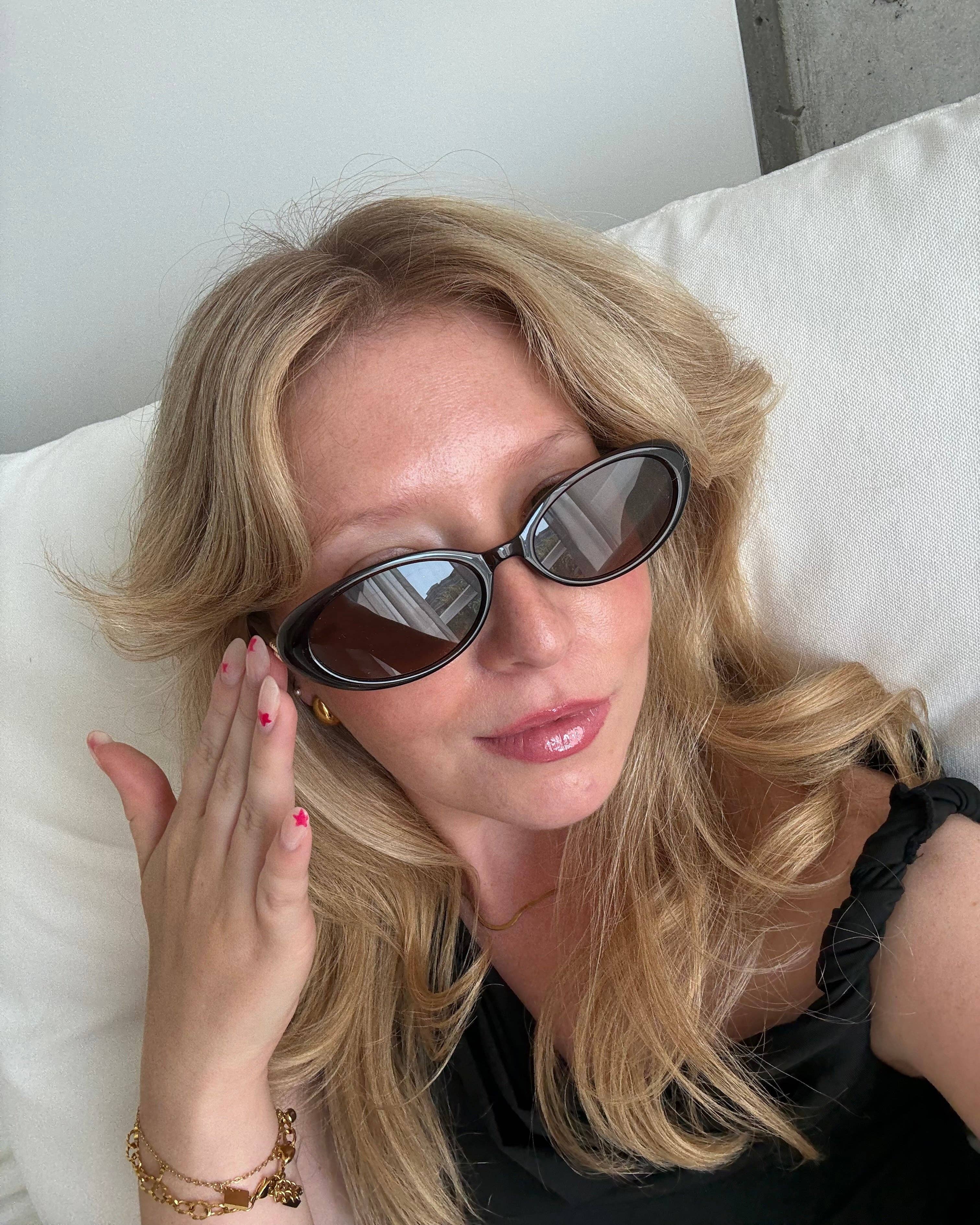 Lestrouvaillesdejen – wholesale Sunglasses – Women's – Silhouette sunnies1