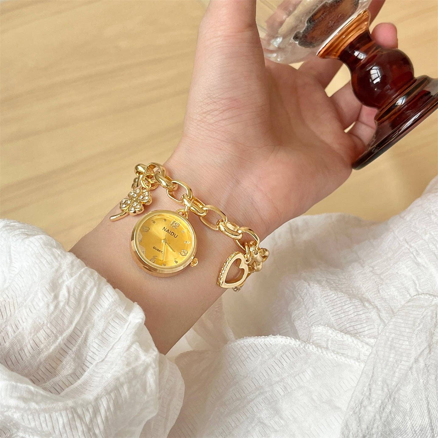 Dipped Shop - Wholesale Wrist Watch - Women's - Heart Pendant Charm Bracelet Quartz Watch DP25F73511