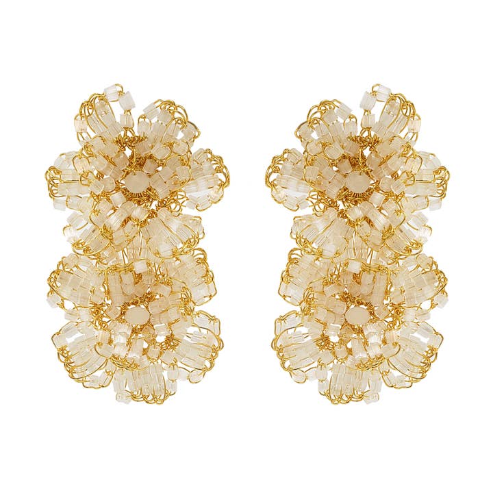 White Mix & Gold Flora Duo håndlavede hæklede øreringe for engroshandel hos Lavish By Tricia Milaneze