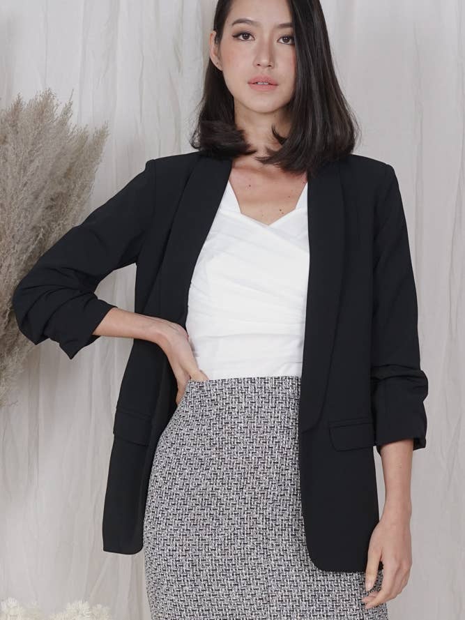 Blazer à manches froncées Maizel en noir pour la vente par MDS