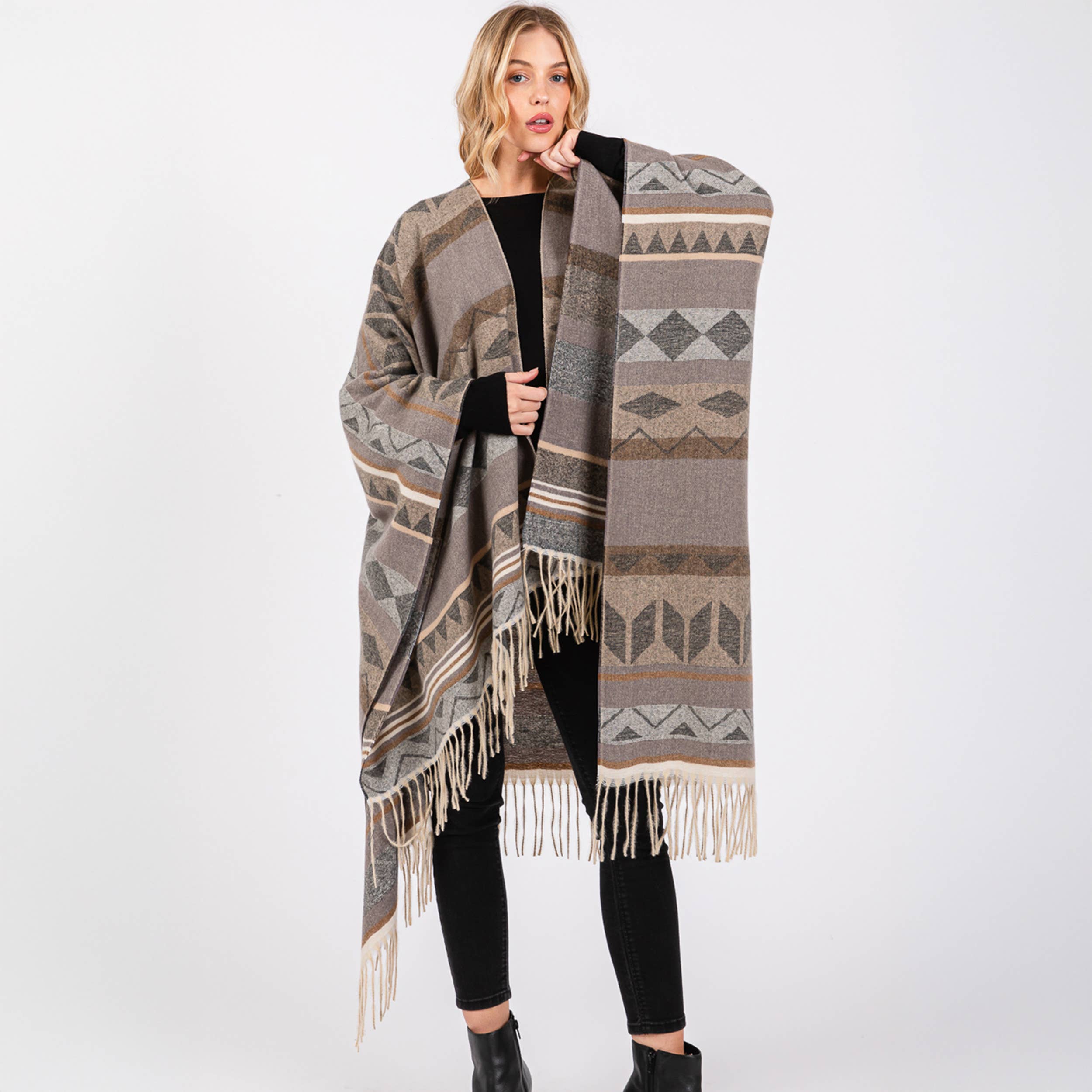 Hana – wholesale Kimono – Women's – Aztec Pattern with Fringe Ruana Winter Kimono12