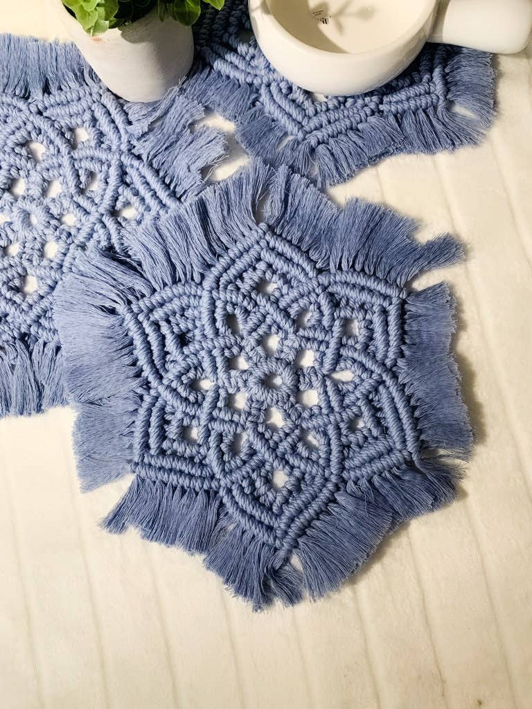 Knotting Studio - Venta al por mayor Posavasos - Juego de dos posavasos de macramé con diseño de mandala | Centre Piece6
