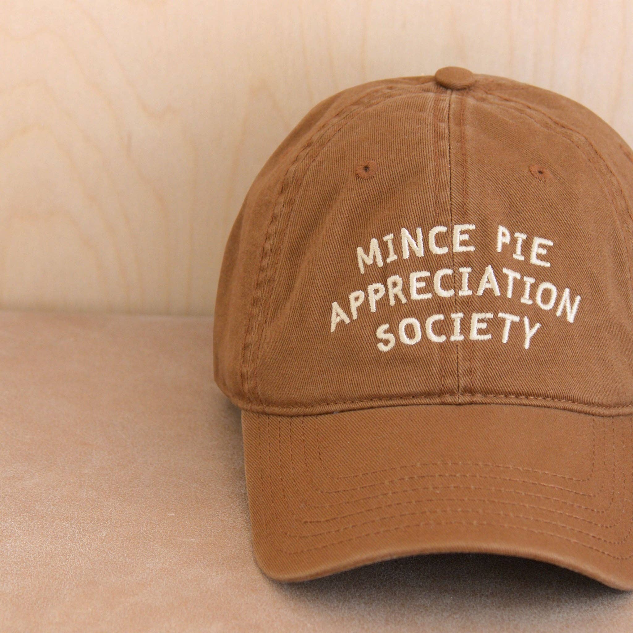Alphabet Bags – wholesale Baseball cap – Unisex – Mince Pie Appreciation Society - Cotton Baseball Cap - Tan0