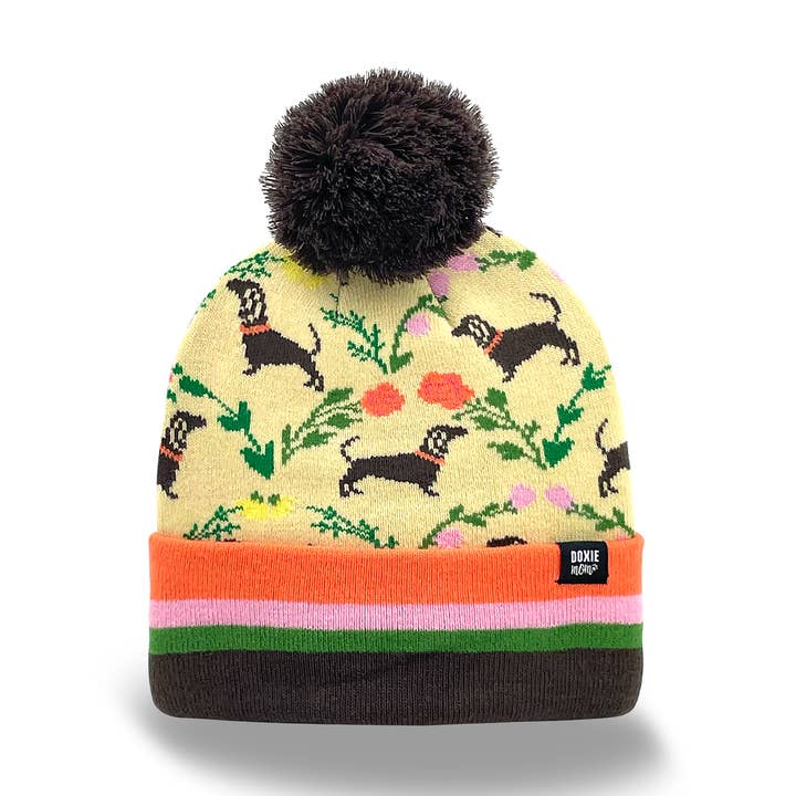 Bonnet en tricot Teckel de jardin pour la vente par Northern Icons Creations INC