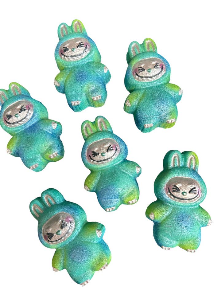 Grüne Labubu-Badebombe für den Großhandel von Flaming desserts