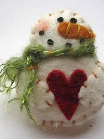 Broche en feutre en laine Frosty Snowman pour la vente par Pea Soup