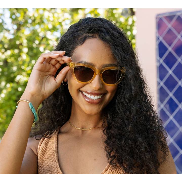 Peepers - Wholesale Sunglasses - Women's - Capri (Sunglasses)