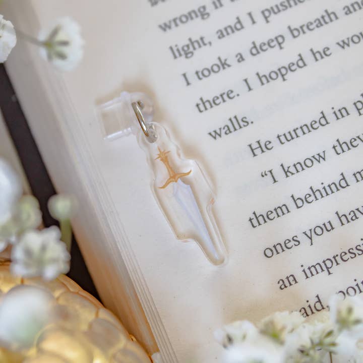 Meaggie Moos - Wholesale Bookmark - Celestial Star Dagger Acrylic USB-C Dust Plug Kindle Charm